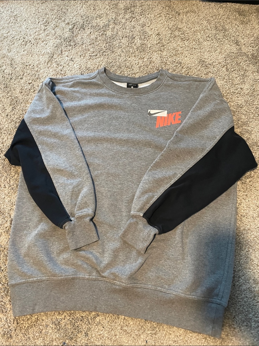 Nike Grey Crewneck Sweatshirt with Black Sleeve